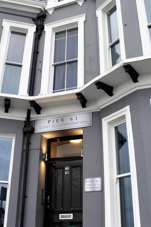 Pier 61 Guest Accommodation ヘイスティングス エクステリア 写真