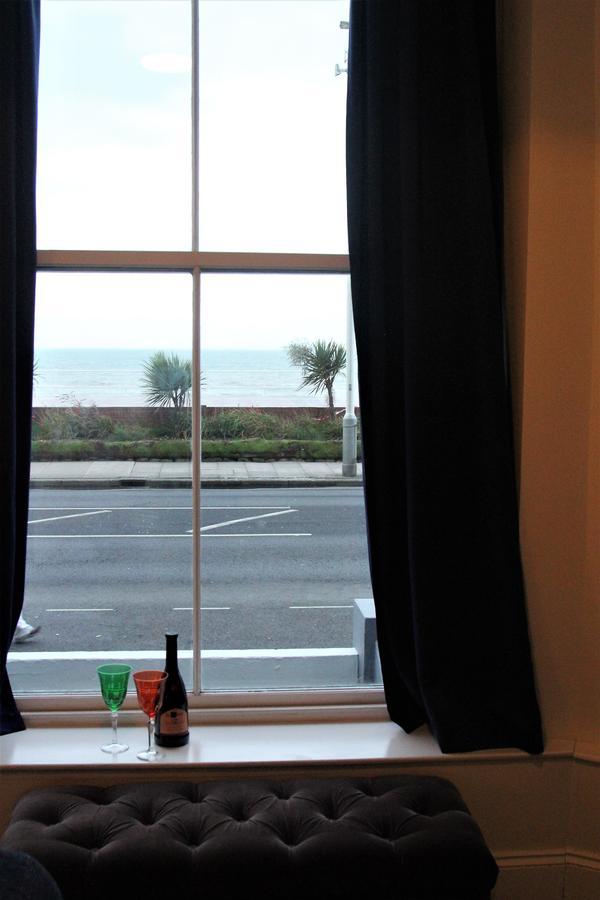 Pier 61 Guest Accommodation ヘイスティングス エクステリア 写真